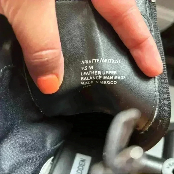 Steve Madden Arlette Triple Buckle Black Leather Combat Boot. Size 9.5 NWOB - Picture 6 of 7